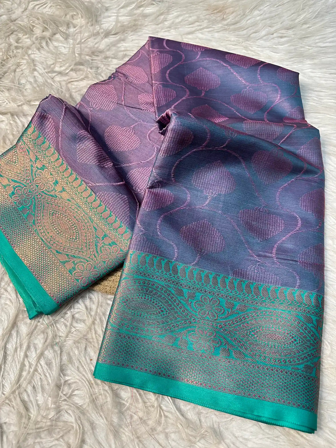Premium Jacquard Weave Banarasi Saree