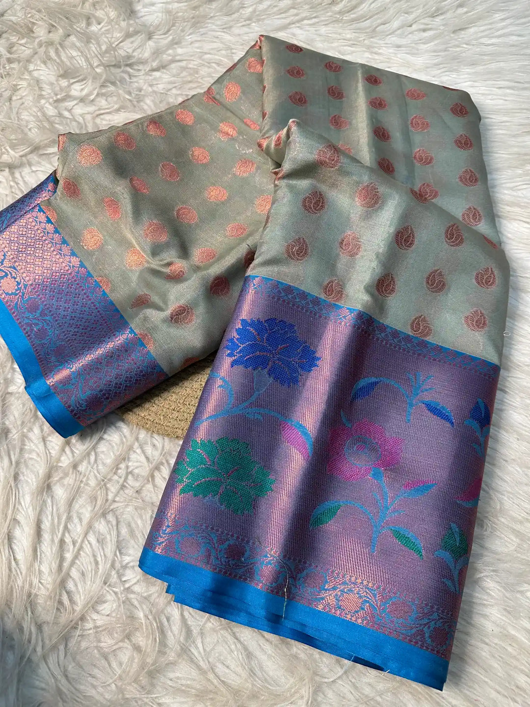 Premium Jacquard Weave Banarasi Saree