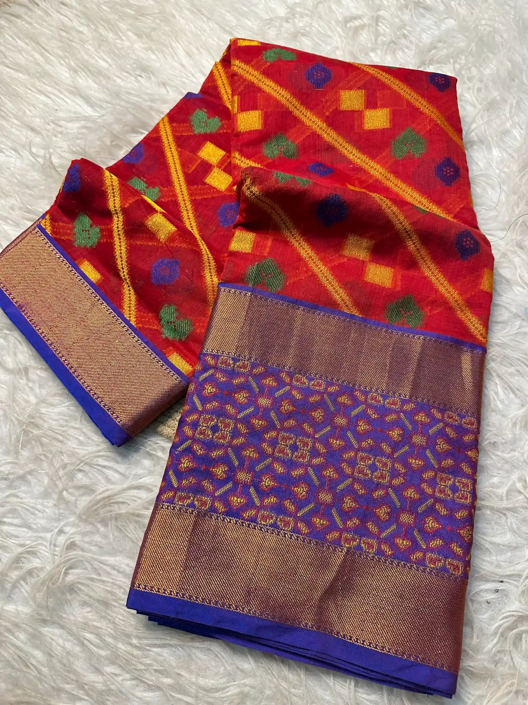 Premium Jacquard Weave Banarasi Saree