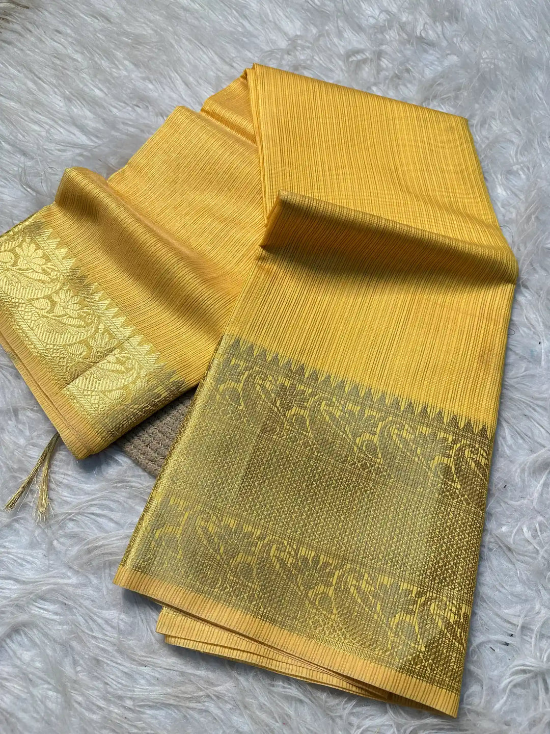 Premium Jacquard Weave Banarasi Saree