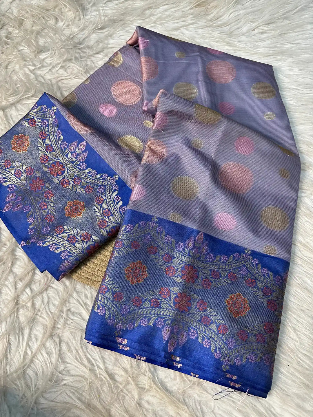 Premium Jacquard Weave Banarasi Saree