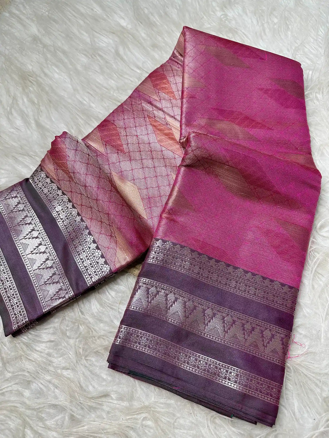 Premium Jacquard Weave Banarasi Saree