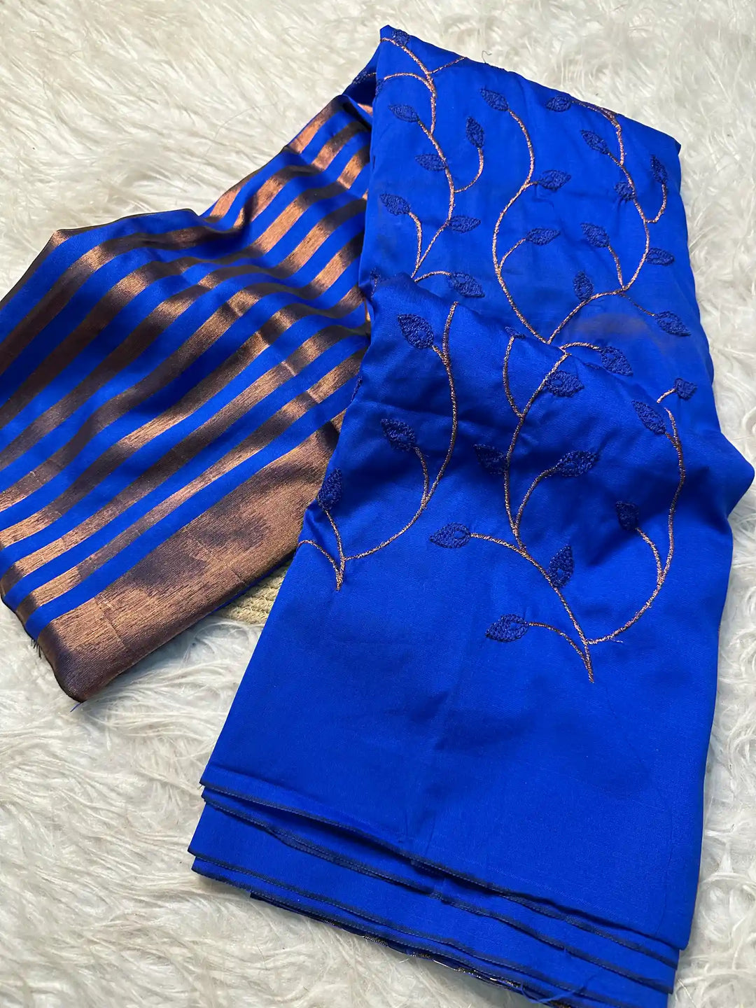 Premium Jacquard Weave Banarasi Saree