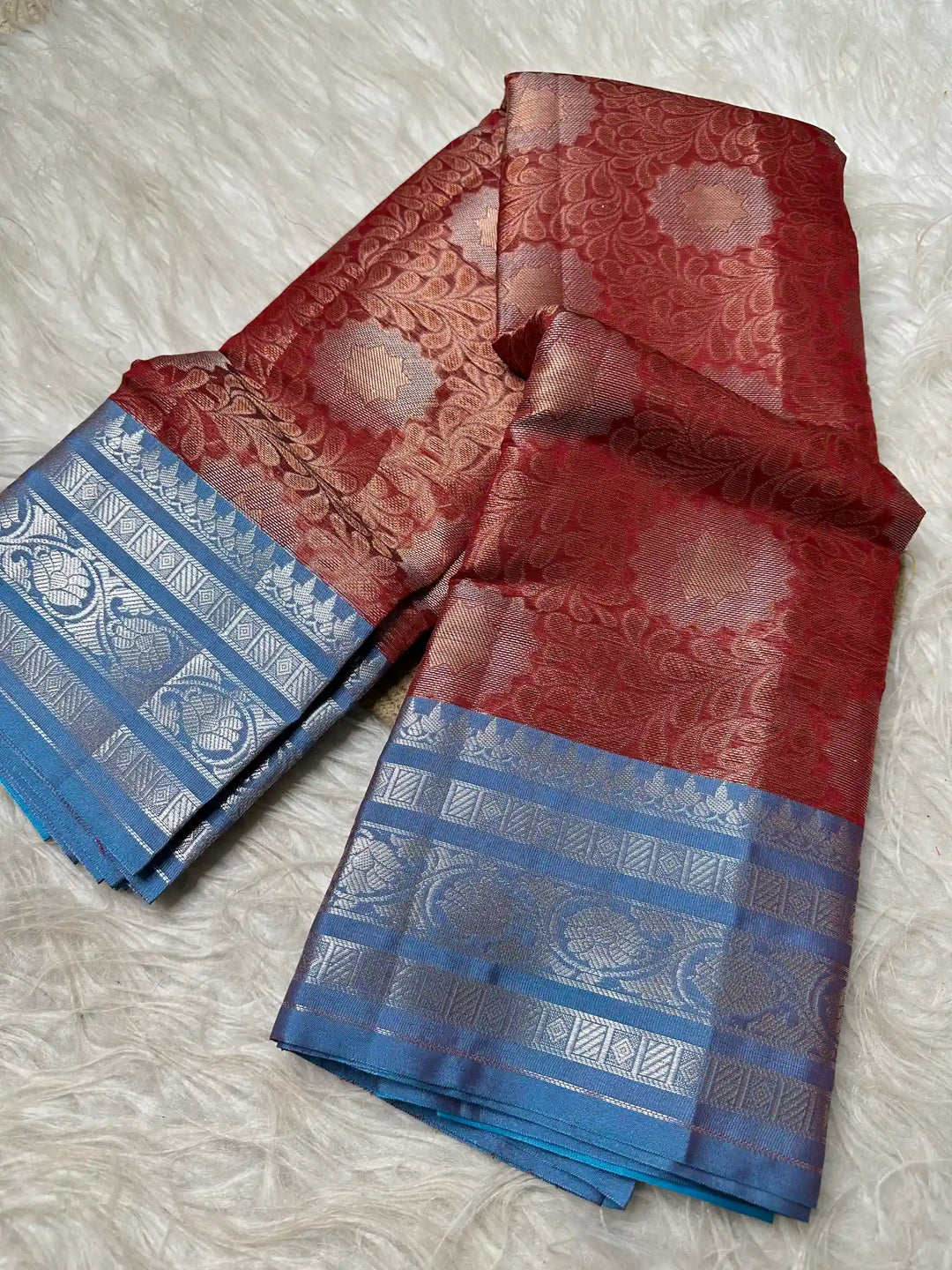 Premium Jacquard Weave Banarasi Saree