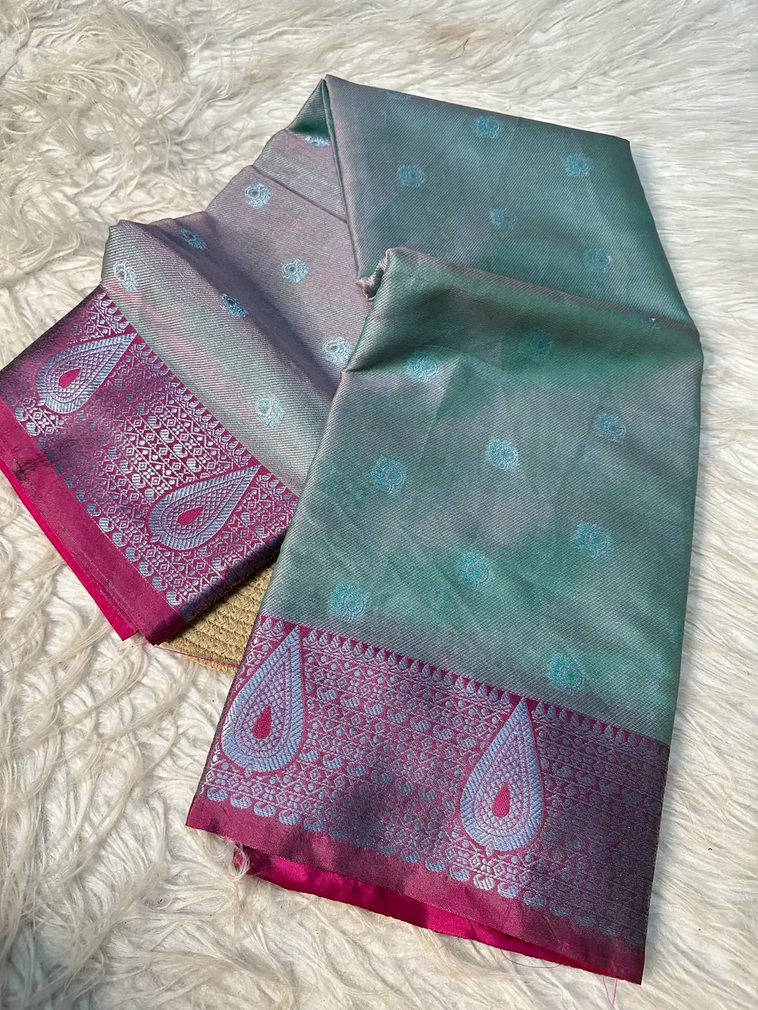 Premium Jacquard Weave Banarasi Saree