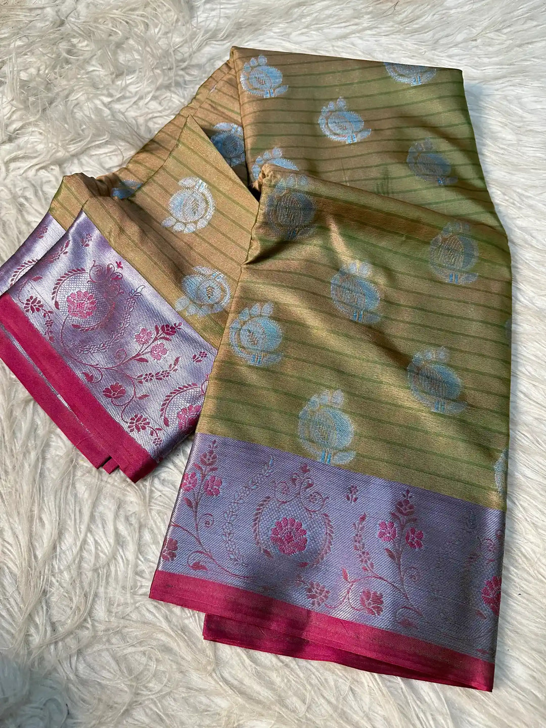 Premium Jacquard Weave Banarasi Saree
