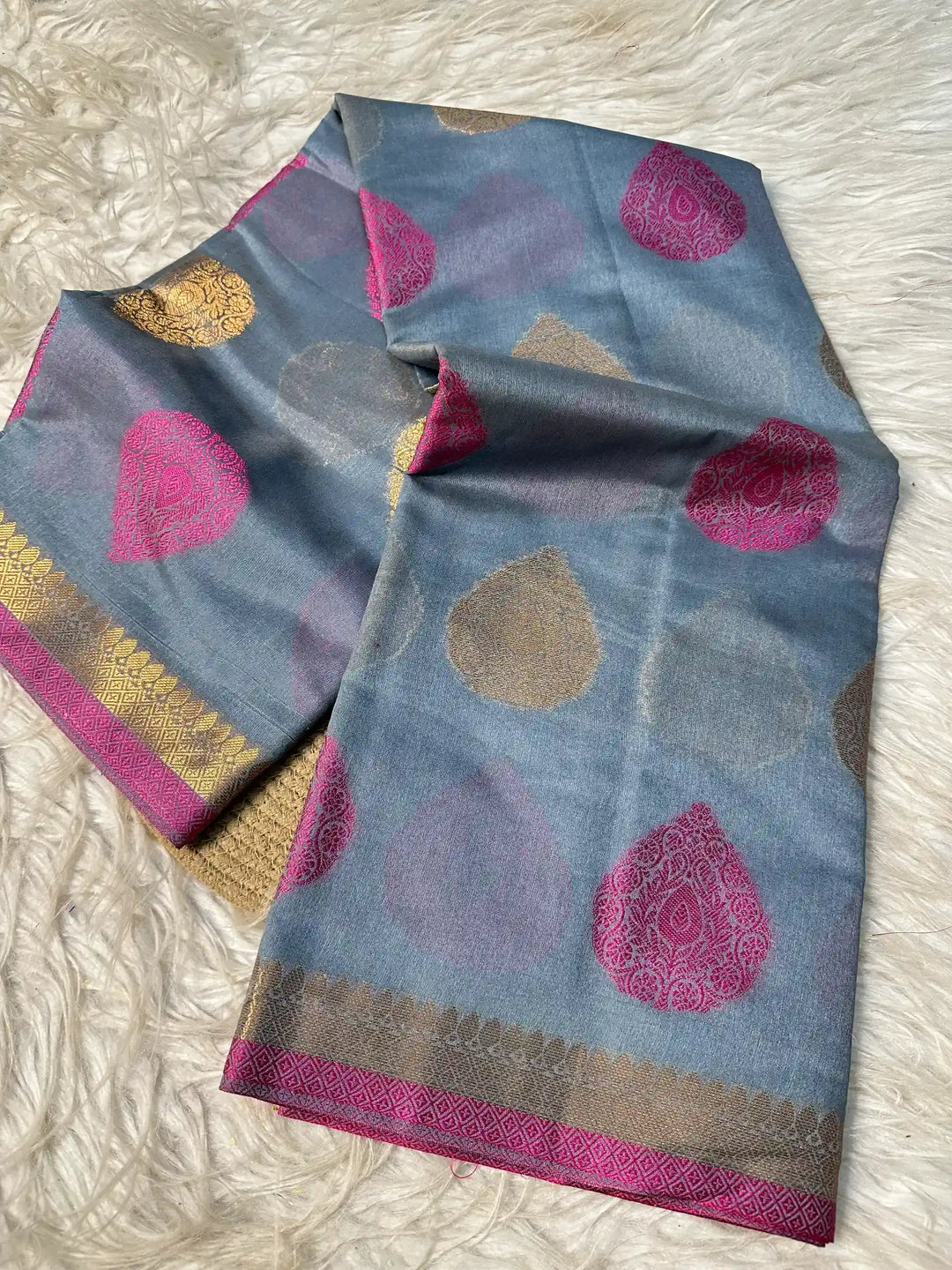 Premium Jacquard Weave Banarasi Saree
