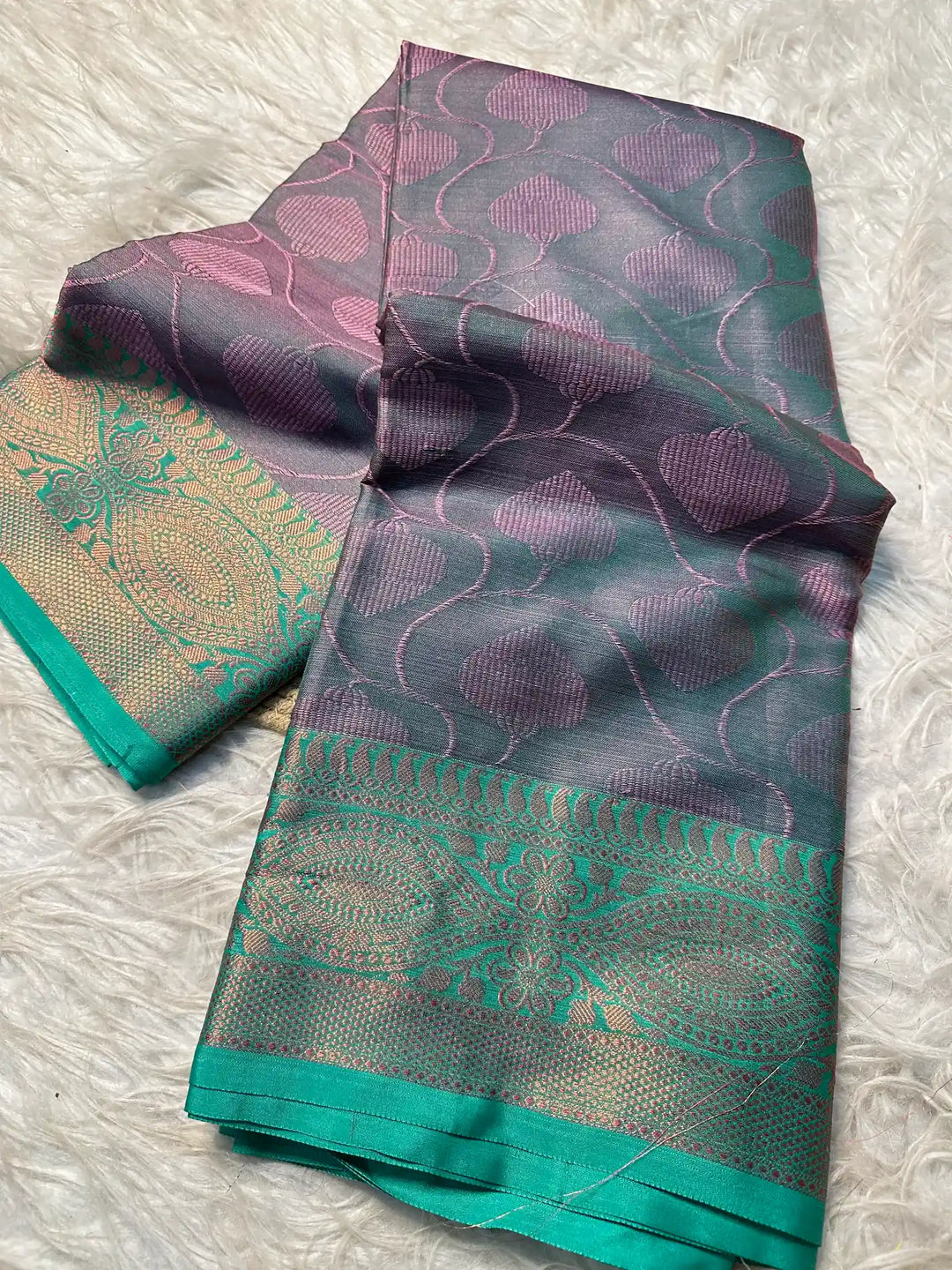 Premium Jacquard Weave Banarasi Saree