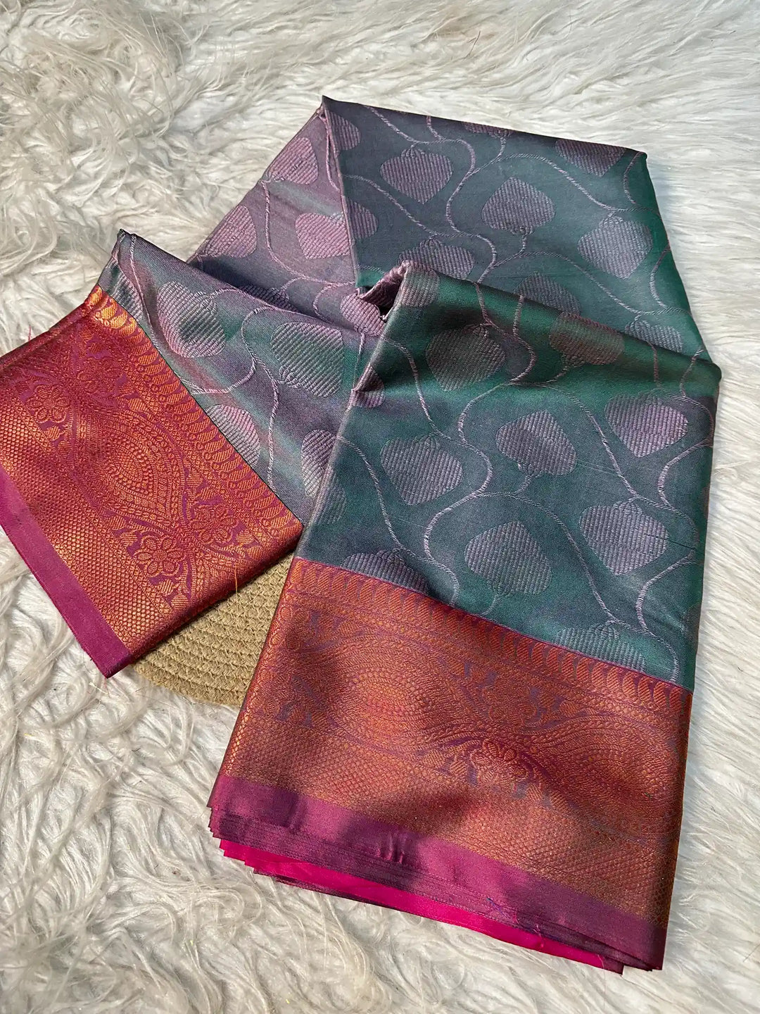 Premium Jacquard Weave Banarasi Saree