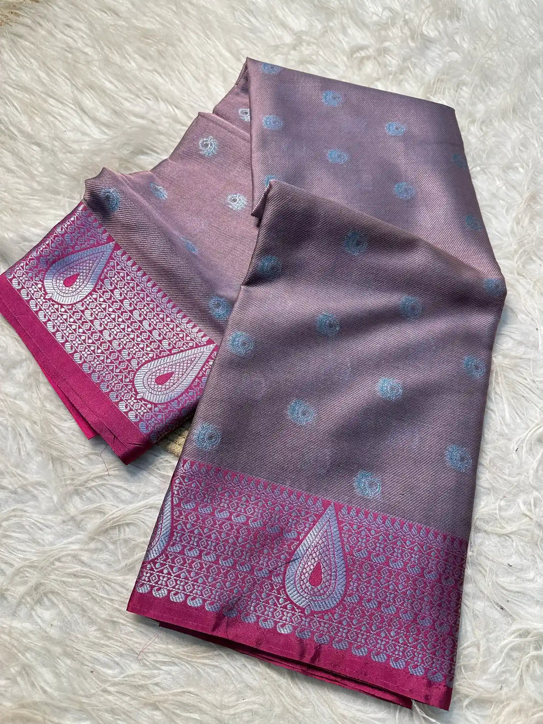 Premium Jacquard Weave Banarasi Saree