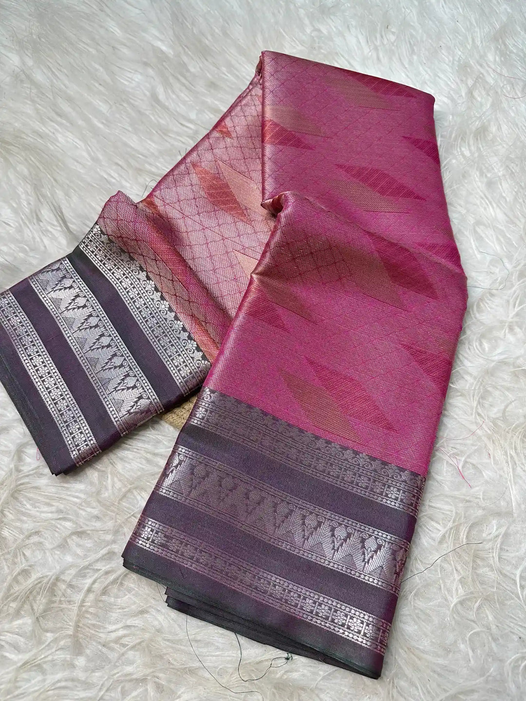 Premium Jacquard Weave Banarasi Saree