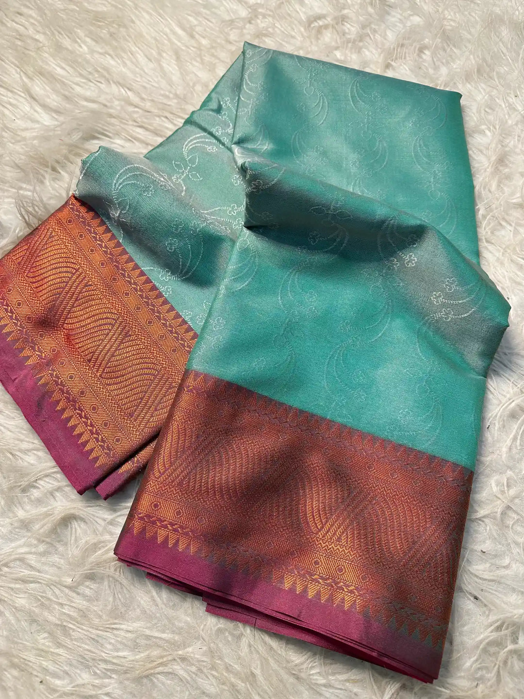 Premium Jacquard Weave Banarasi Saree