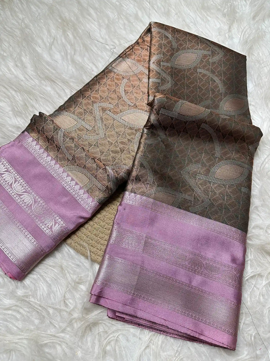 Premium Jacquard Weave Banarasi Saree