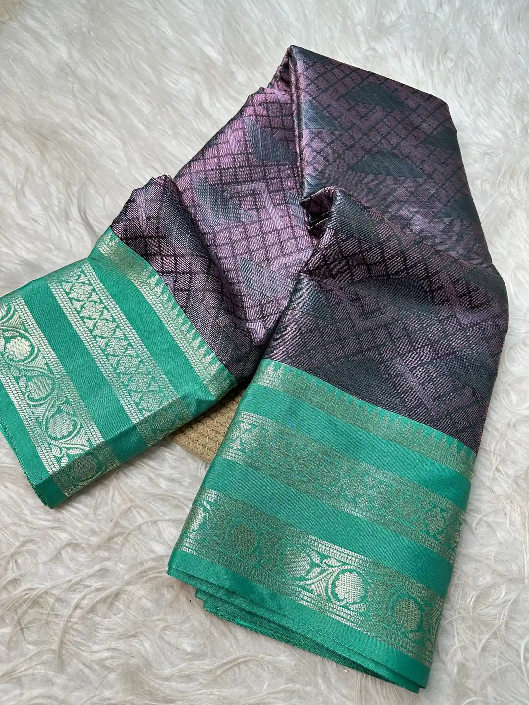 Premium Jacquard Weave Banarasi Saree