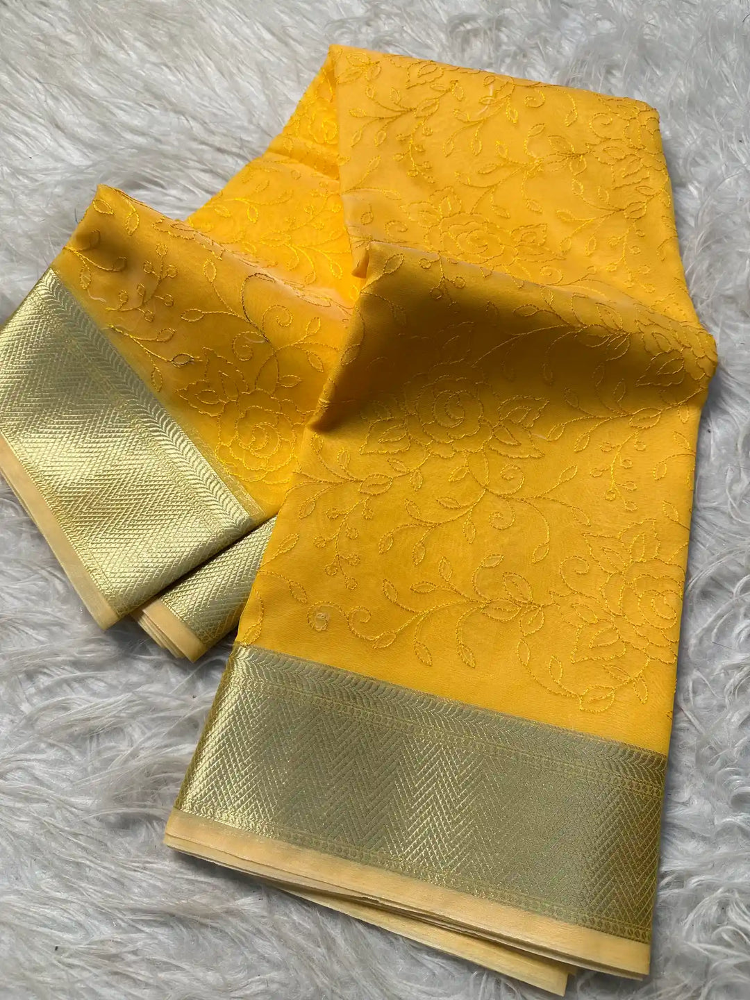 Premium Jacquard Weave Banarasi Saree
