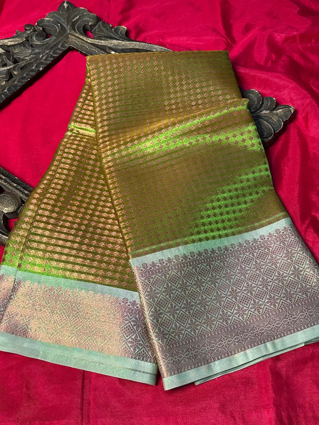 Premium Softsilk Traditional Weave Banarasi Saree