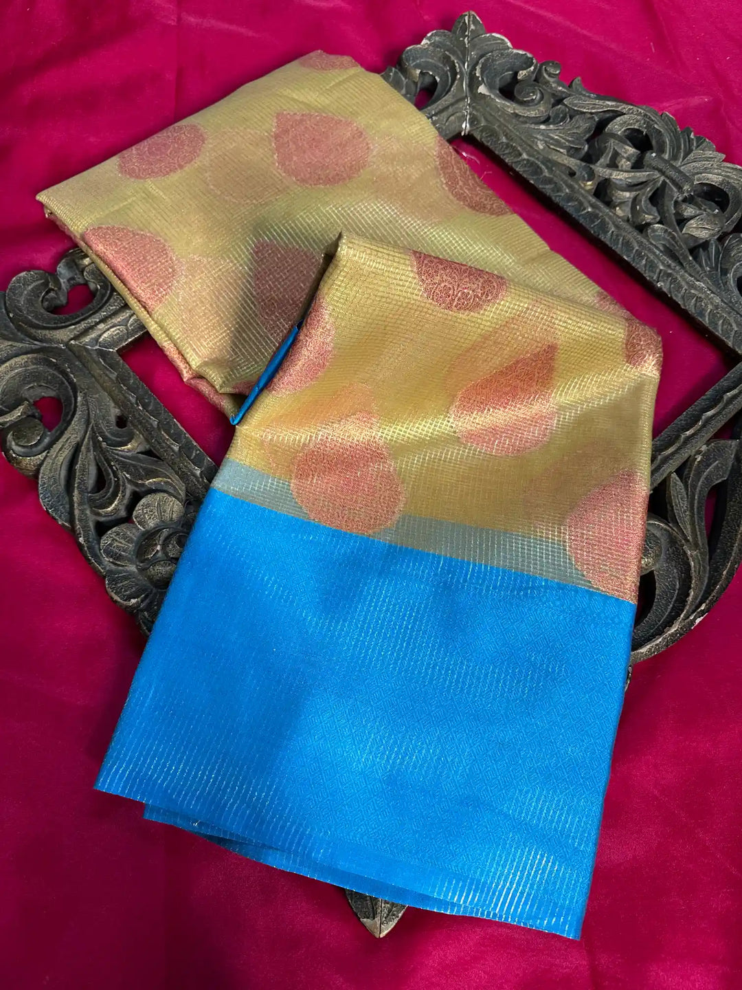Premium Softsilk Traditional Weave Banarasi Saree
