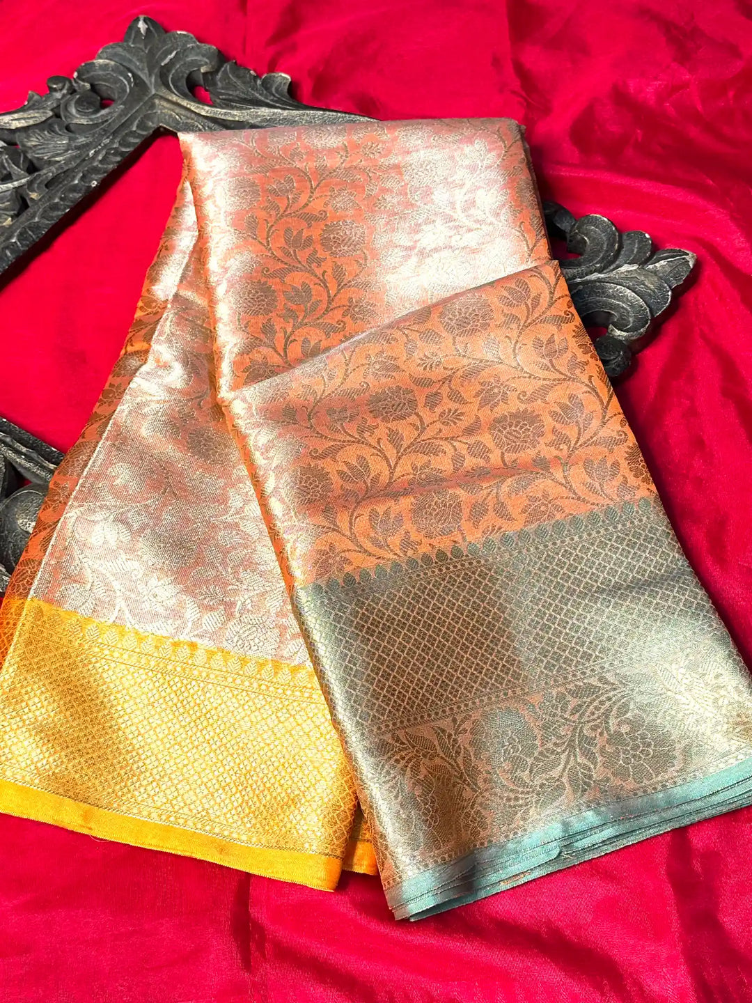 Premium Softsilk Traditional Weave Banarasi Saree