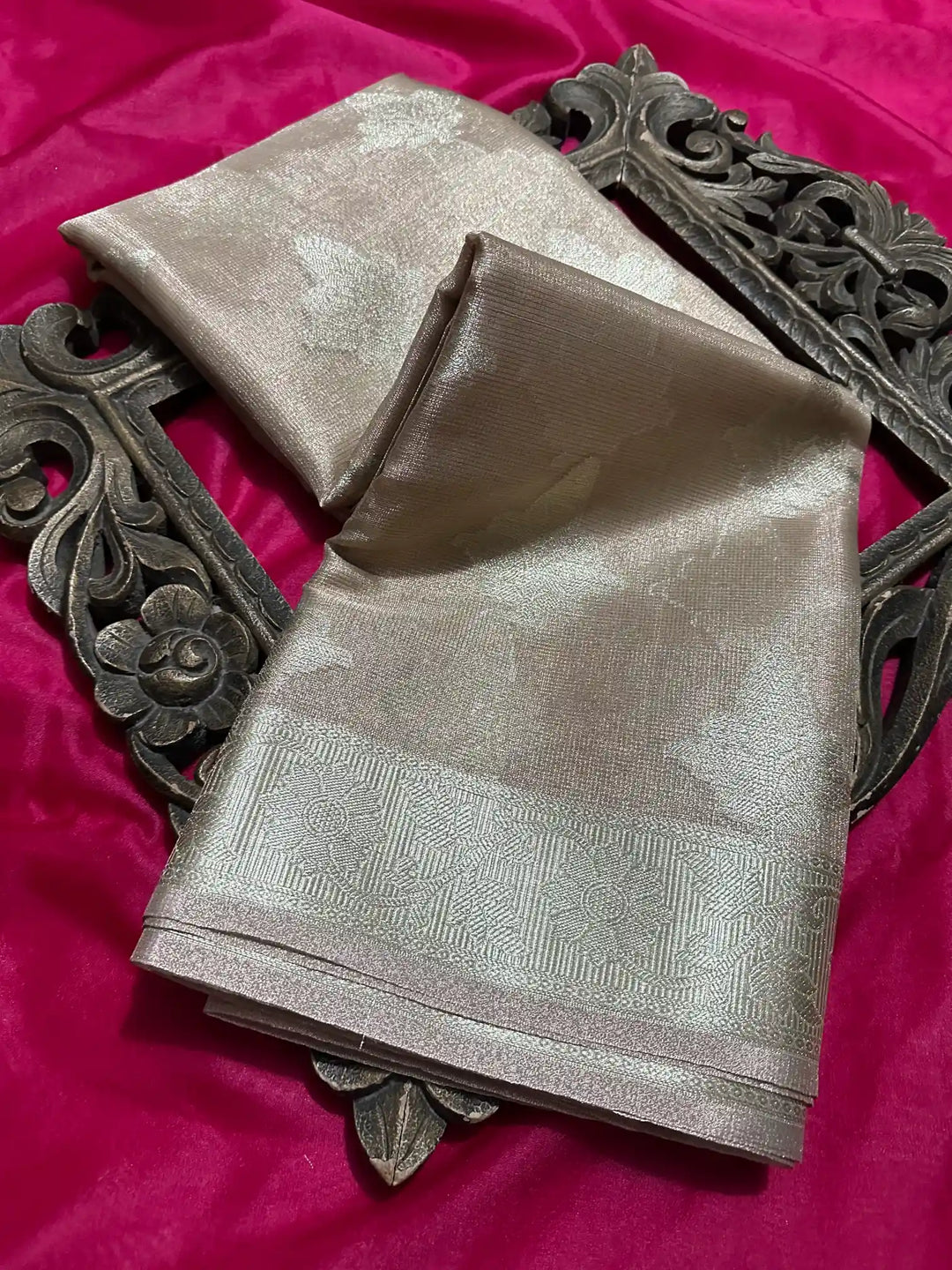 Premium Softsilk Traditional Weave Banarasi Saree