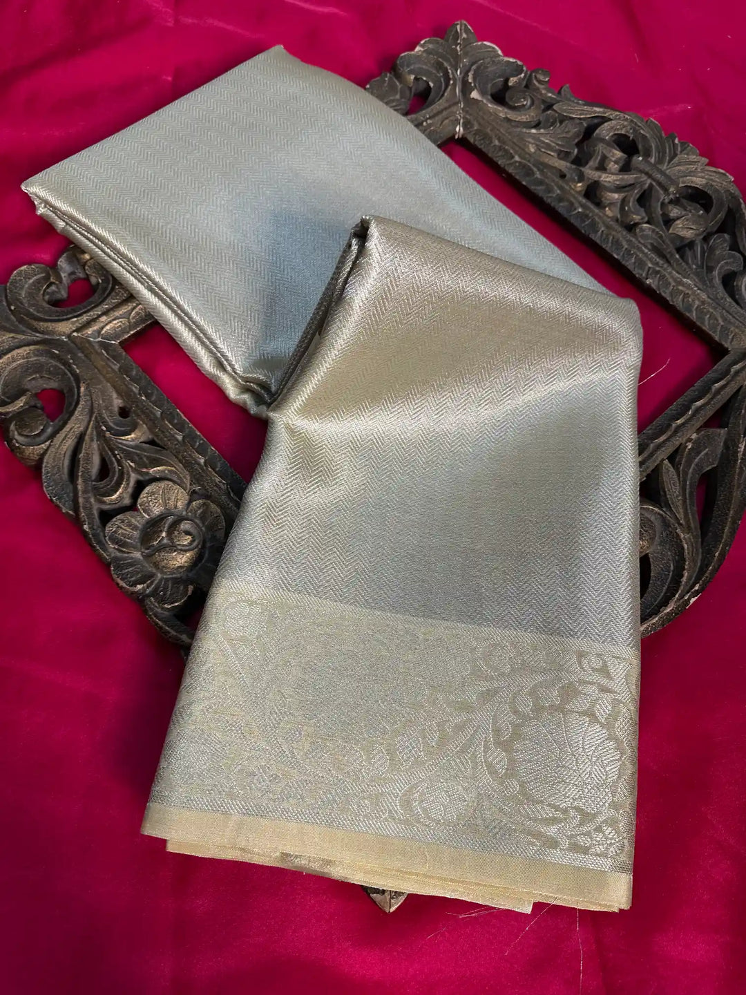 Premium Softsilk Traditional Weave Banarasi Saree