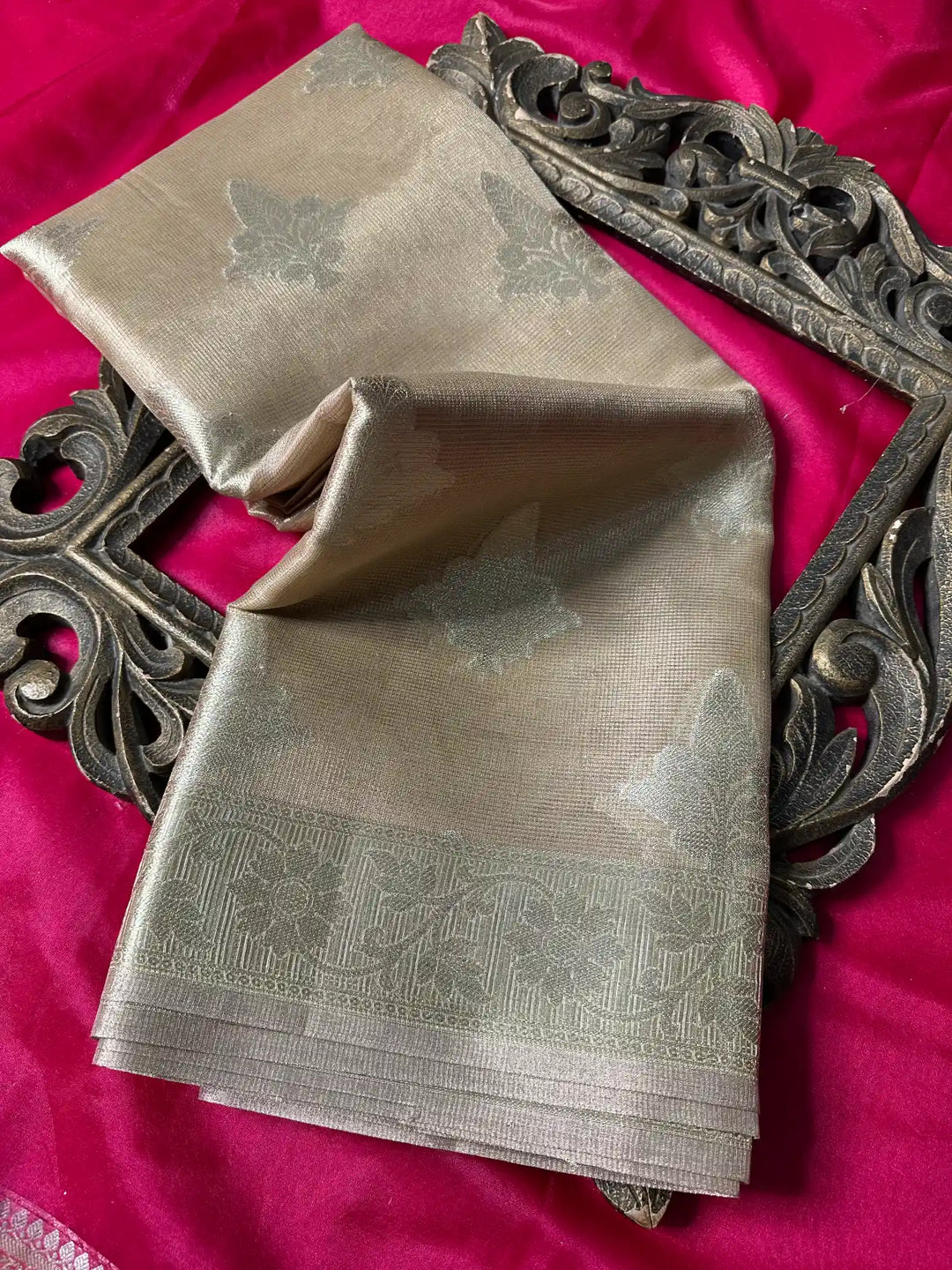 Premium Softsilk Traditional Weave Banarasi Saree