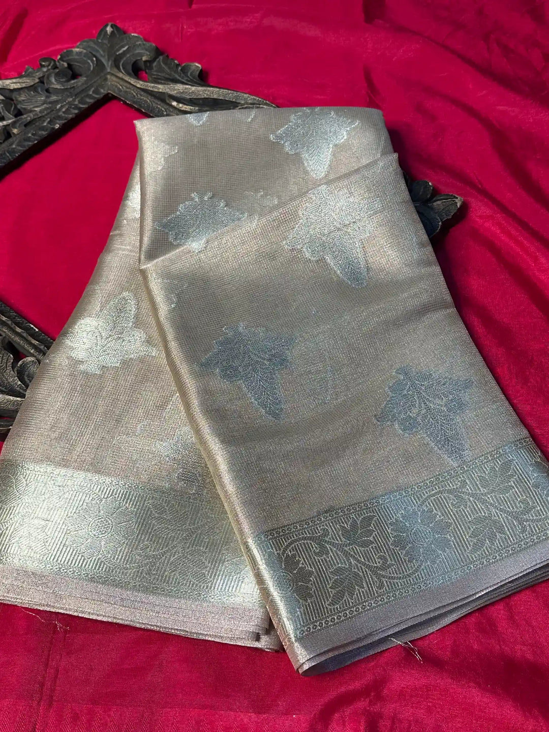 Premium Softsilk Traditional Weave Banarasi Saree