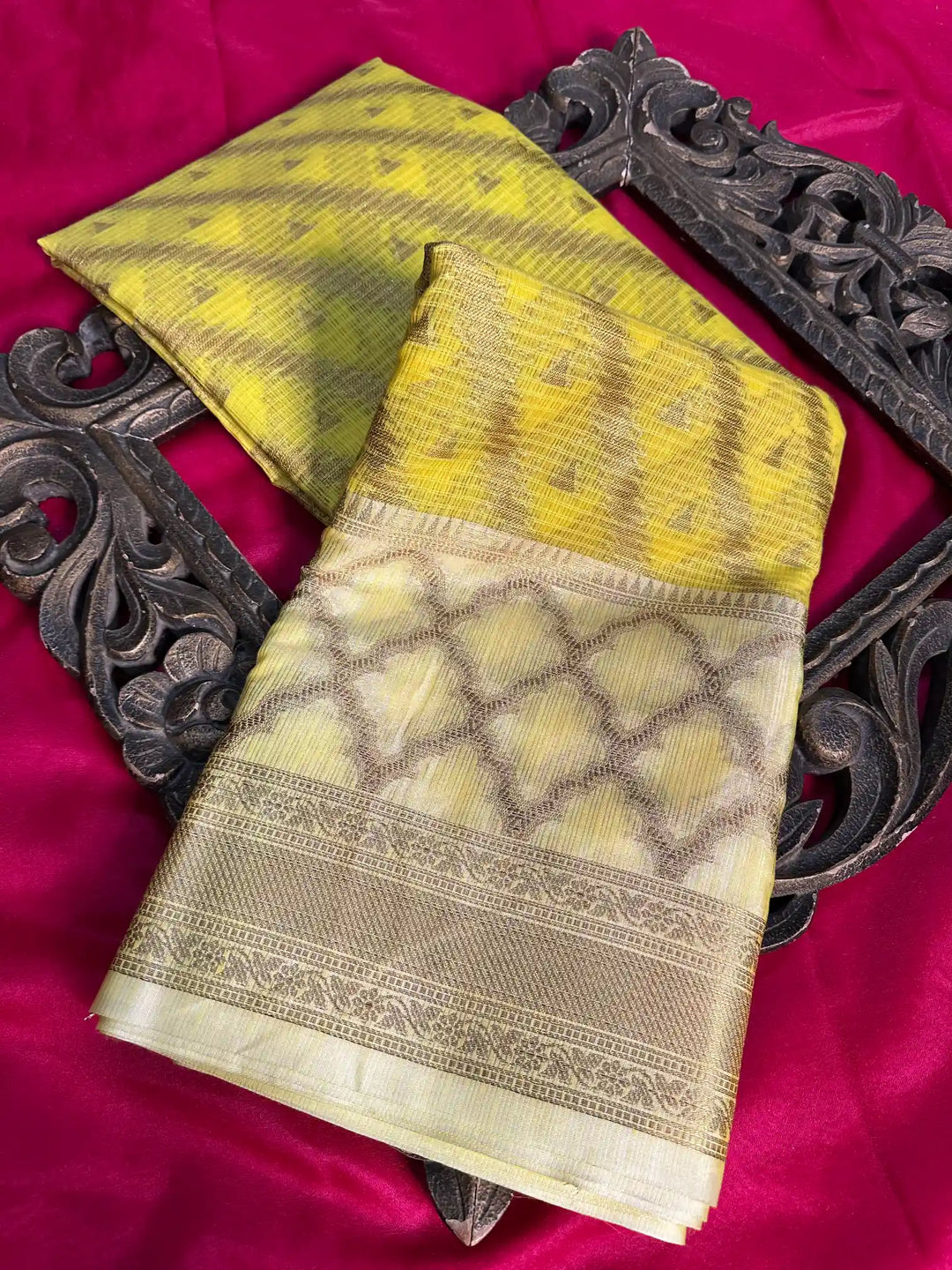 Premium Softsilk Traditional Weave Banarasi Saree