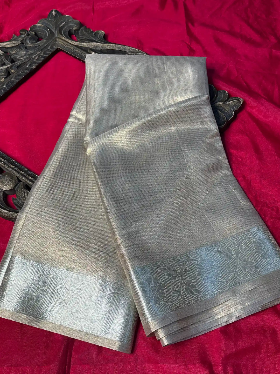 Premium Softsilk Traditional Weave Banarasi Saree