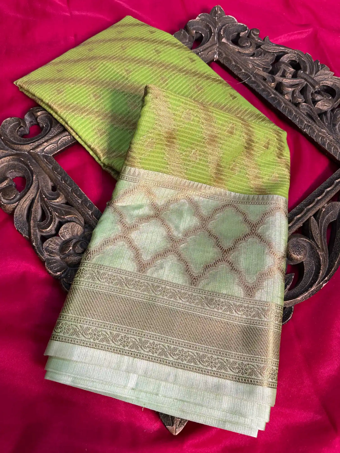 Premium Softsilk Traditional Weave Banarasi Saree