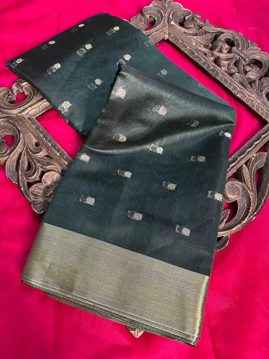 Premium Softsilk Traditional Weave Banarasi Saree