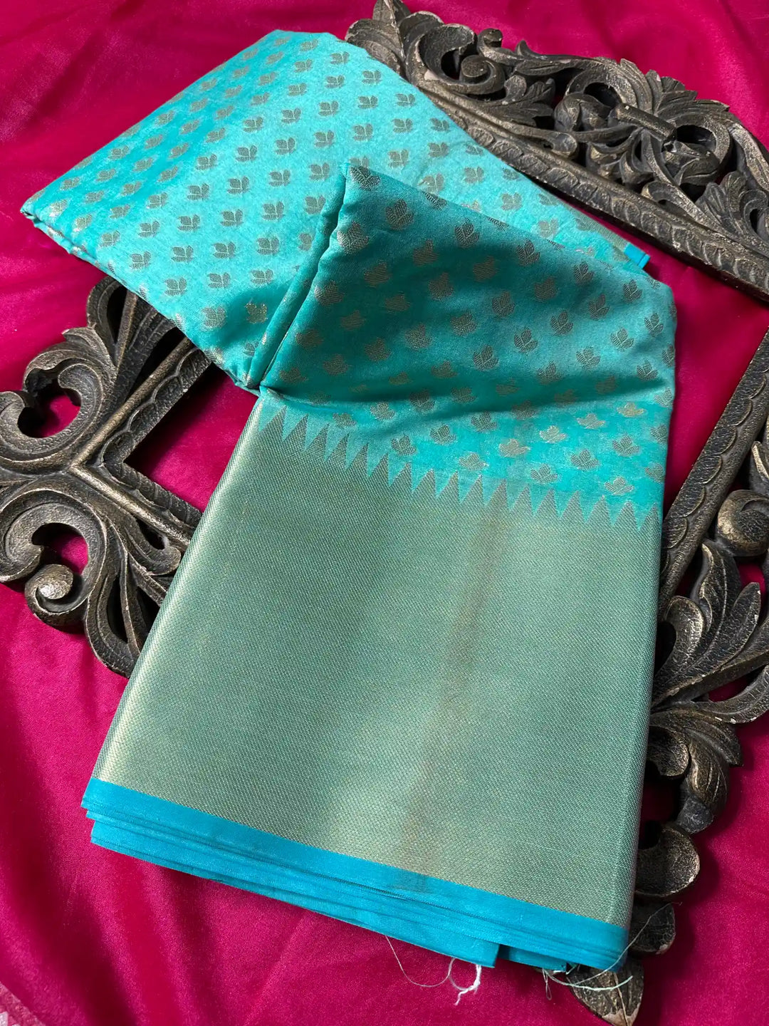 Premium Softsilk Traditional Weave Banarasi Saree