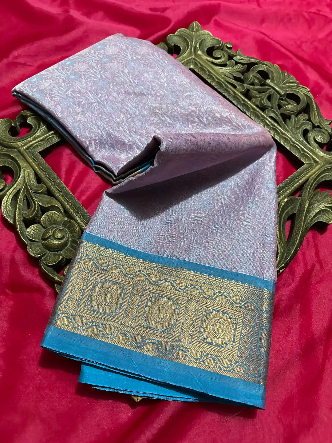 Premium Softsilk Traditional Weave Banarasi Saree