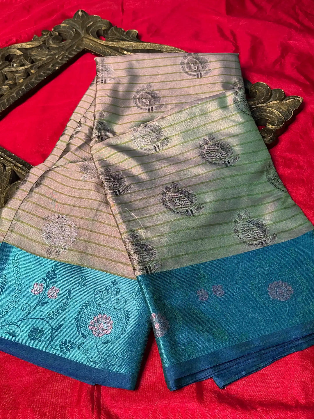 Premium Softsilk Traditional Weave Banarasi Saree