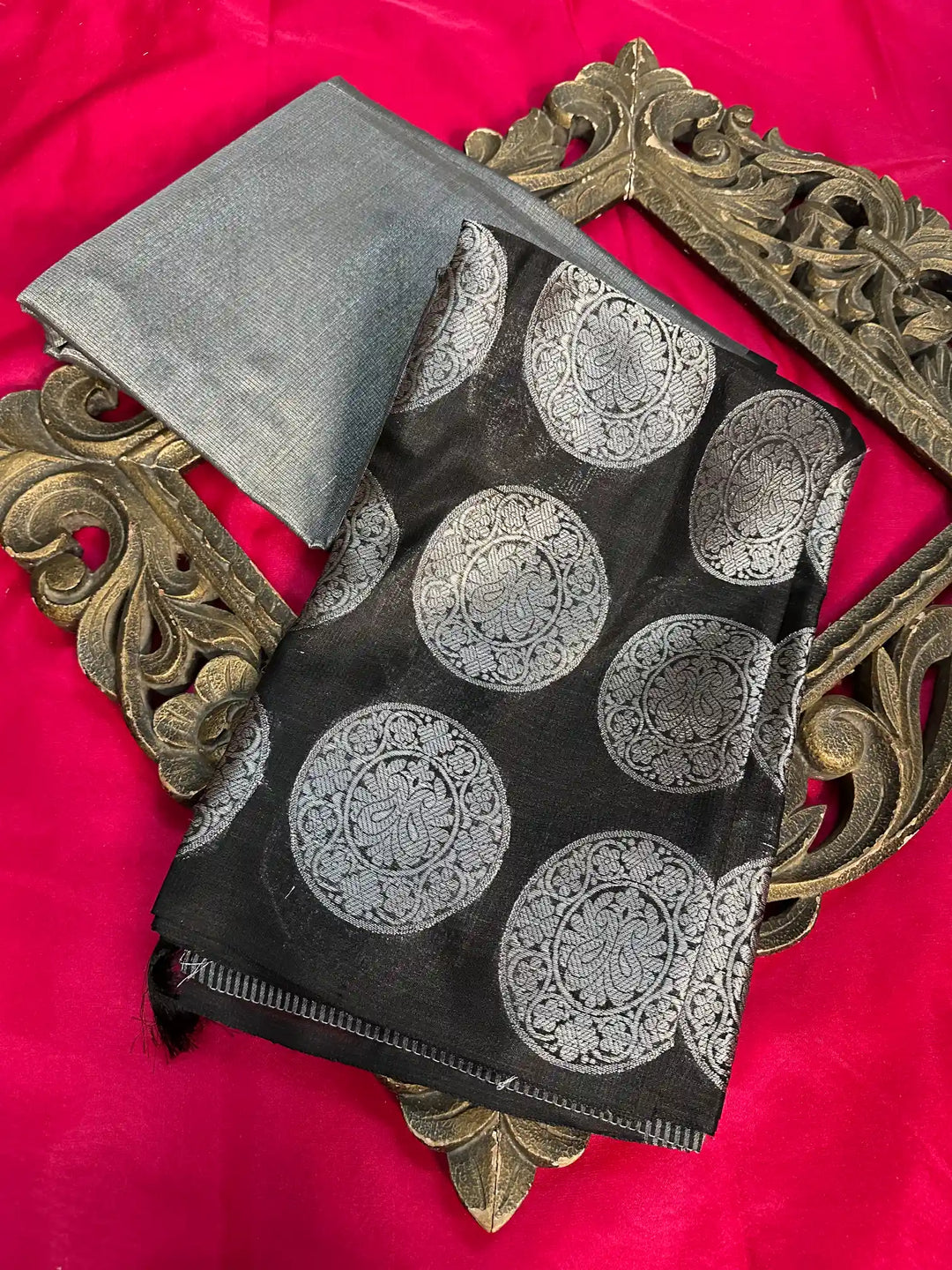 Premium Softsilk Traditional Weave Banarasi Saree