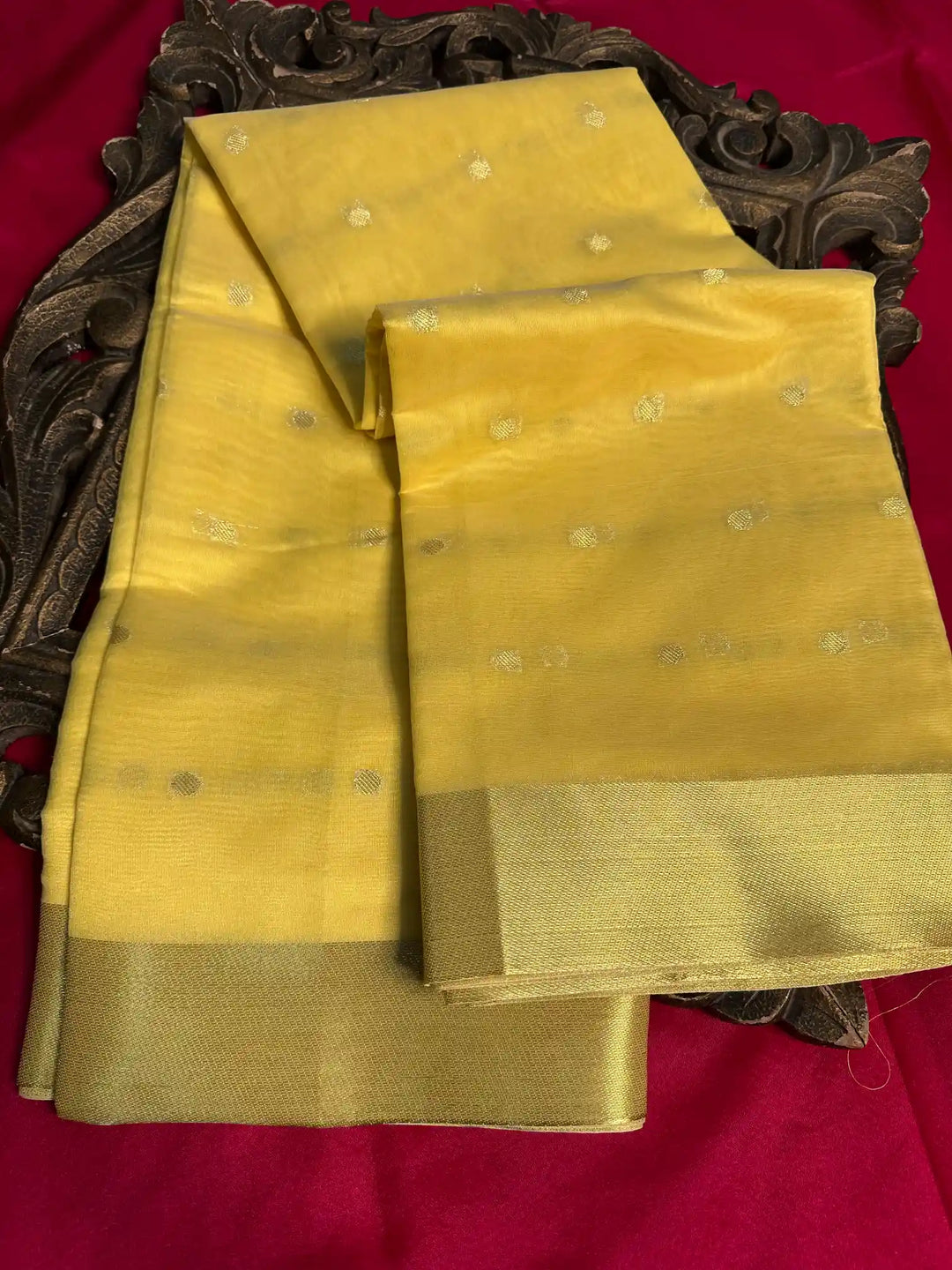 Premium Softsilk Traditional Weave Banarasi Saree