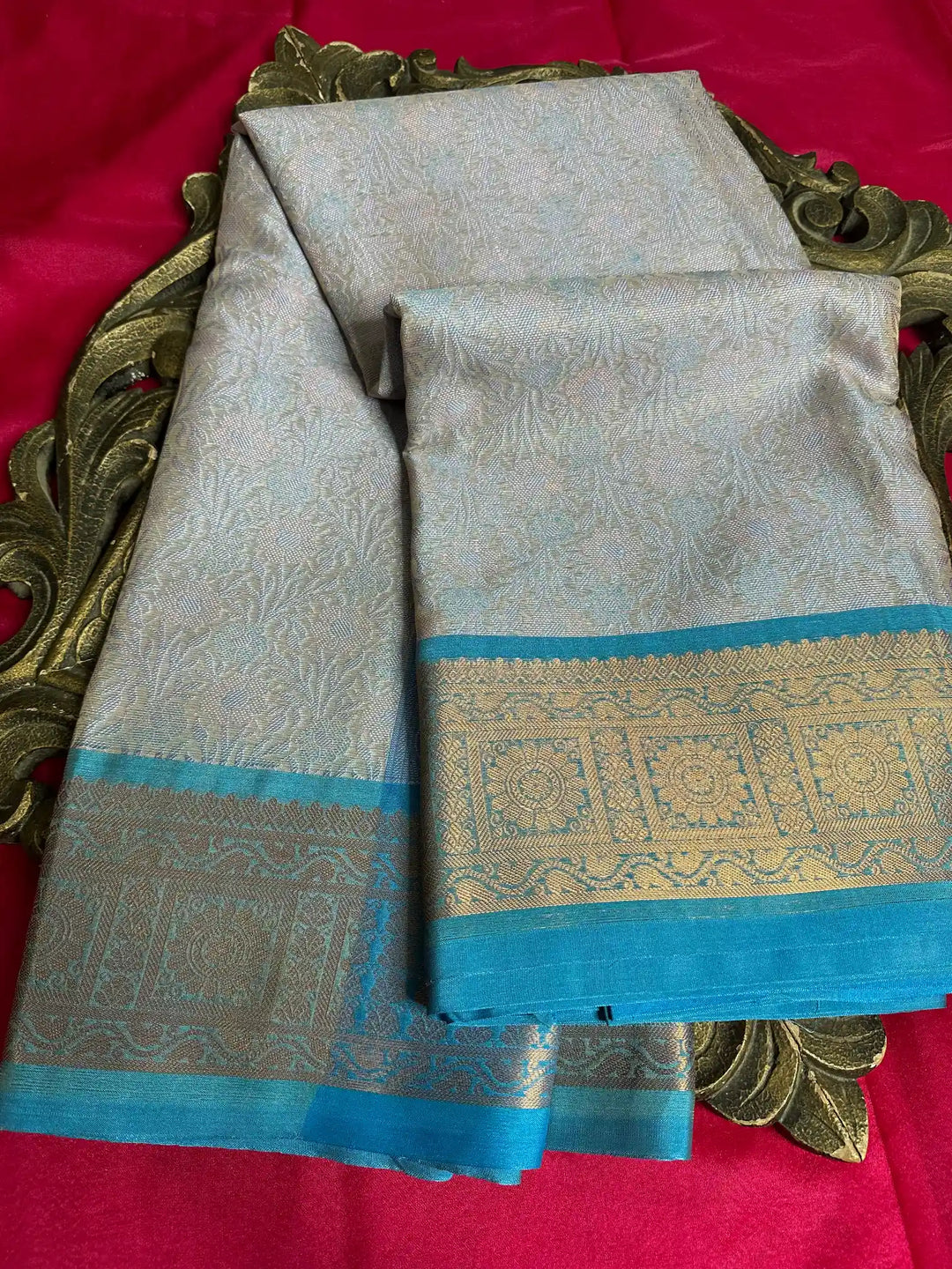 Premium Softsilk Traditional Weave Banarasi Saree