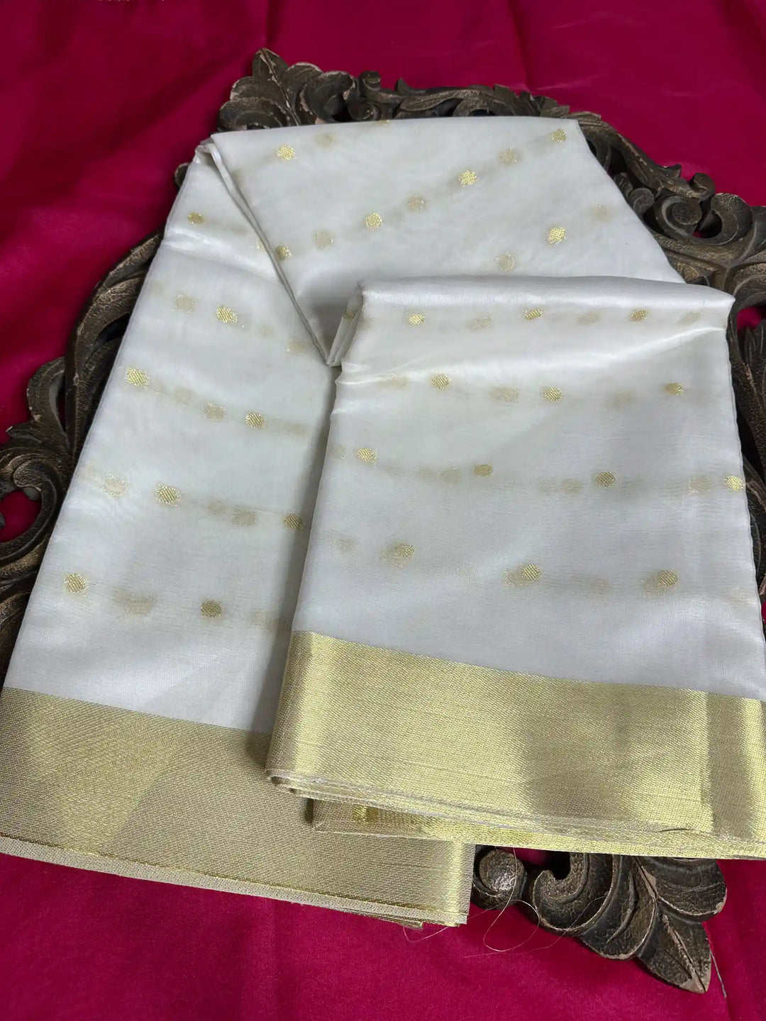 Premium Softsilk Traditional Weave Banarasi Saree