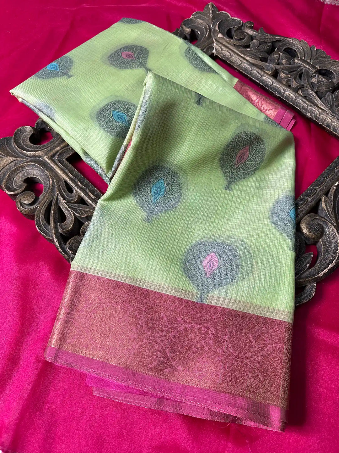 Premium Softsilk Traditional Weave Banarasi Saree