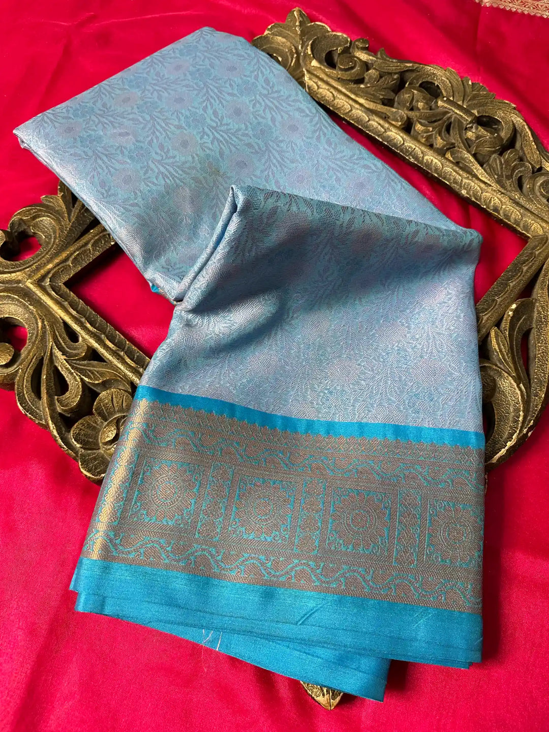 Premium Softsilk Traditional Weave Banarasi Saree