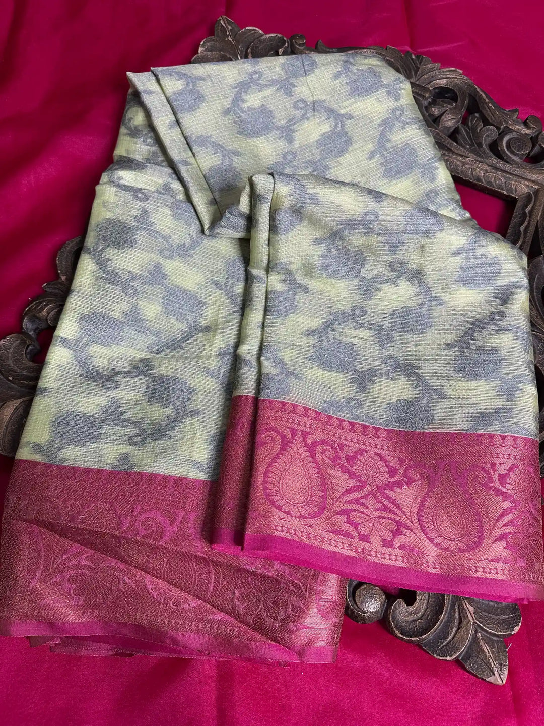 Premium Softsilk Traditional Weave Banarasi Saree
