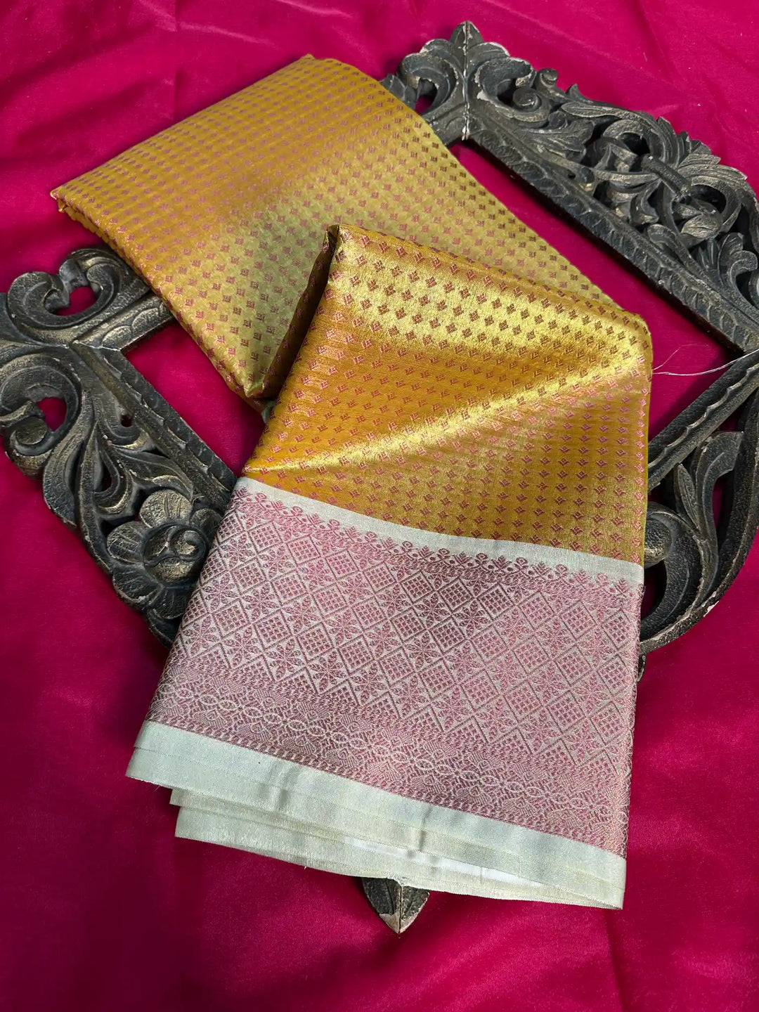 Premium Softsilk Traditional Weave Banarasi Saree