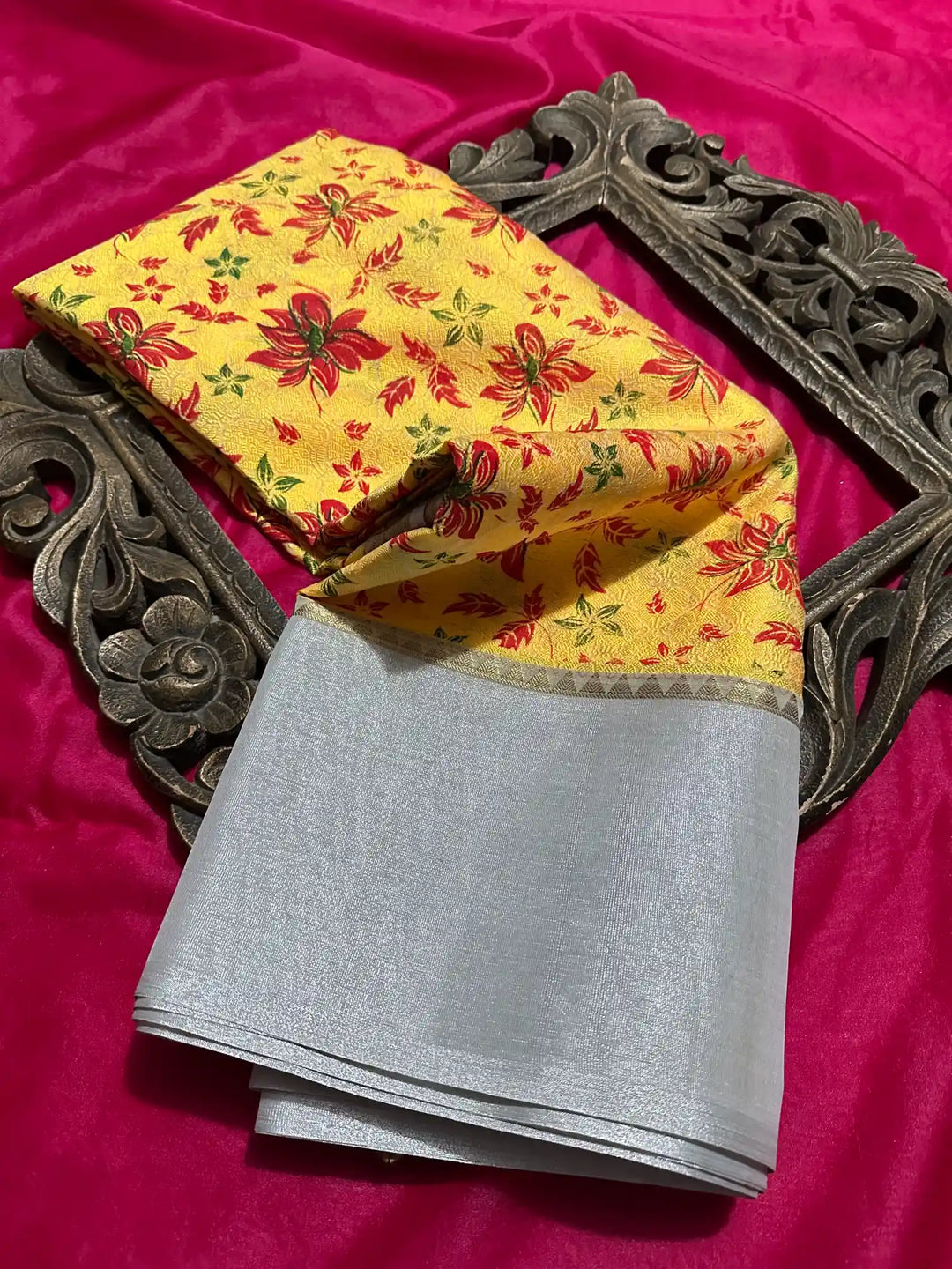 Premium Softsilk Traditional Weave Banarasi Saree