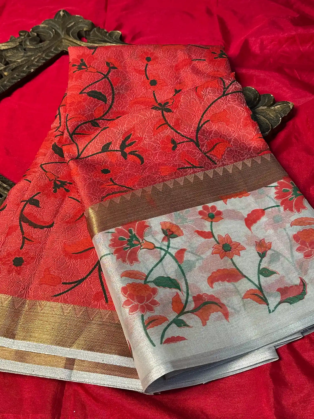 Premium Softsilk Traditional Weave Banarasi Saree
