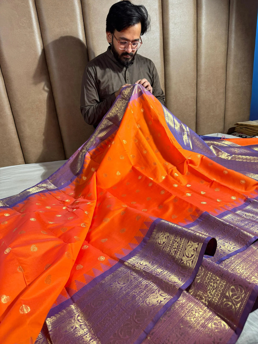 Premium orange dharmavarm pattu silk saree with contrast rich pallu and blouse