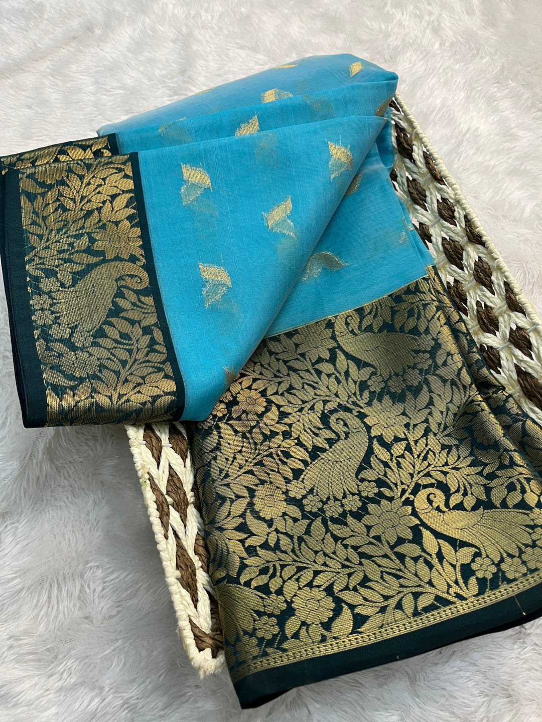 Pretty Softsilk Beautiful Banarasi Saree