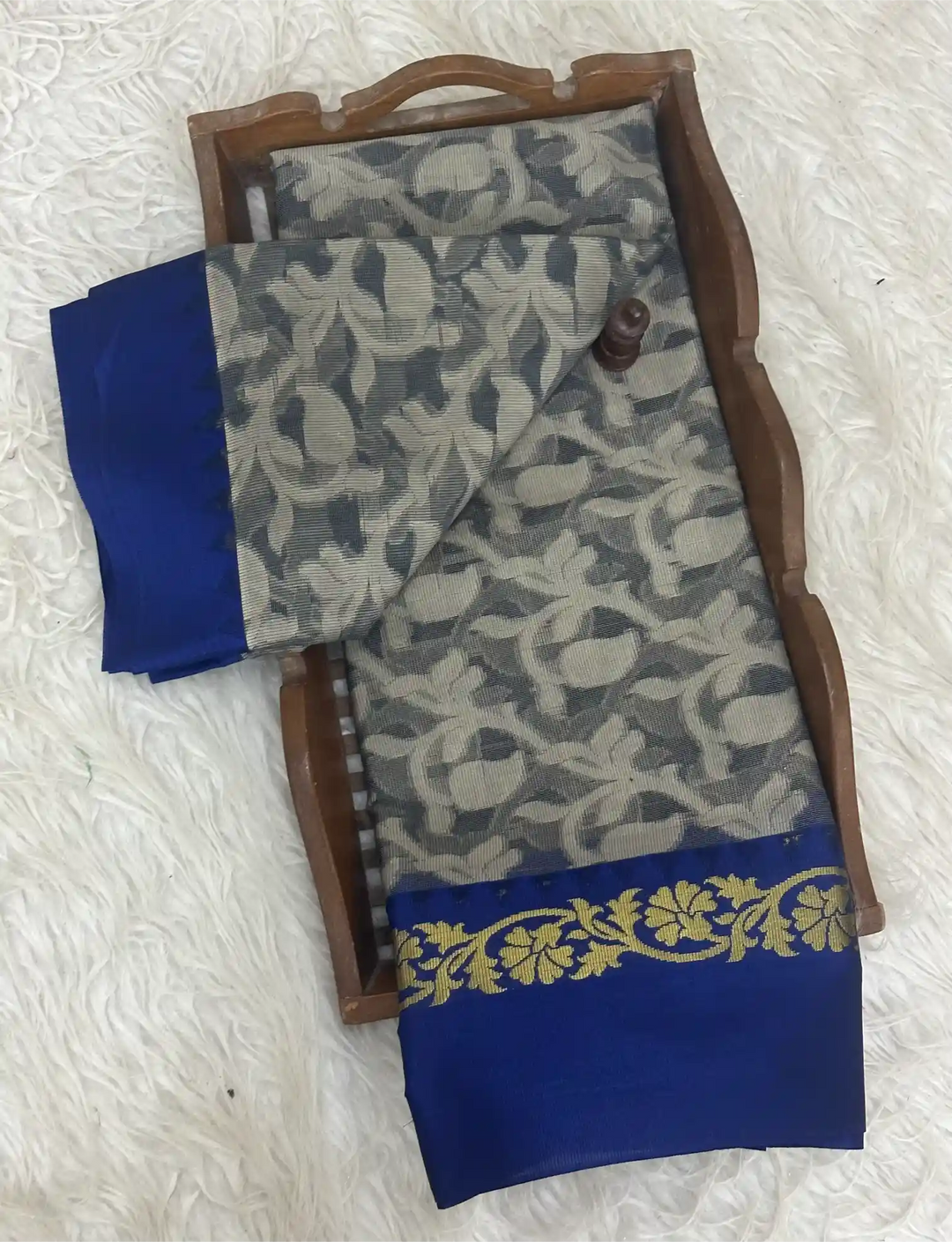 Pretty Softsilk Beautiful Banarasi Saree
