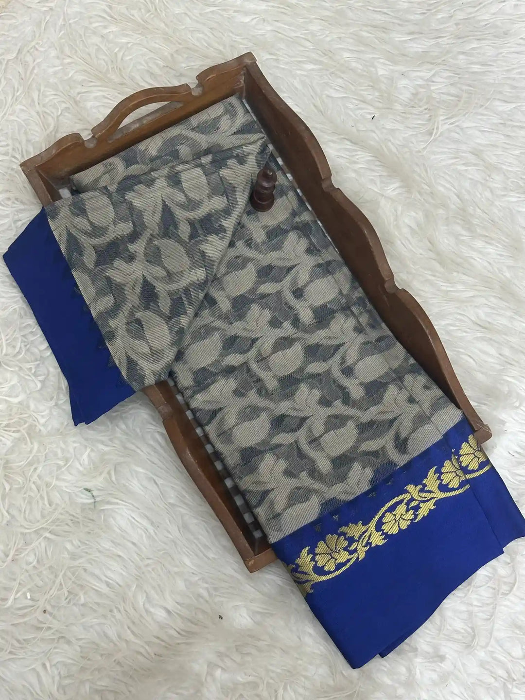 Pretty Softsilk Beautiful Banarasi Saree