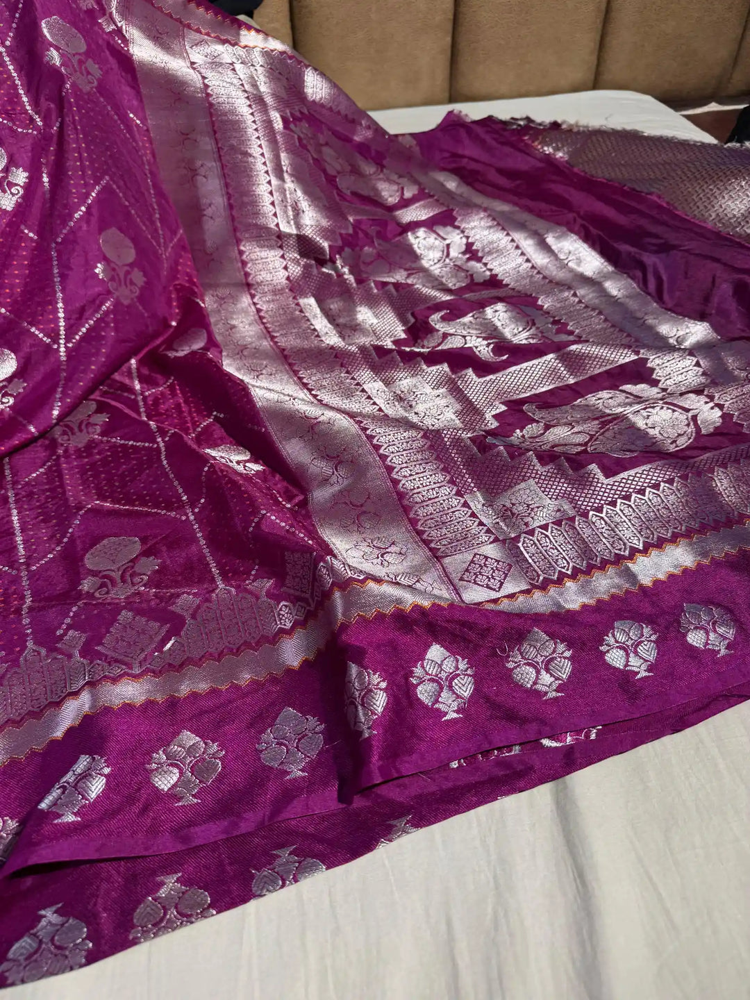 Purple Chiniya Silk Saree with Rich Pallu and Blouse