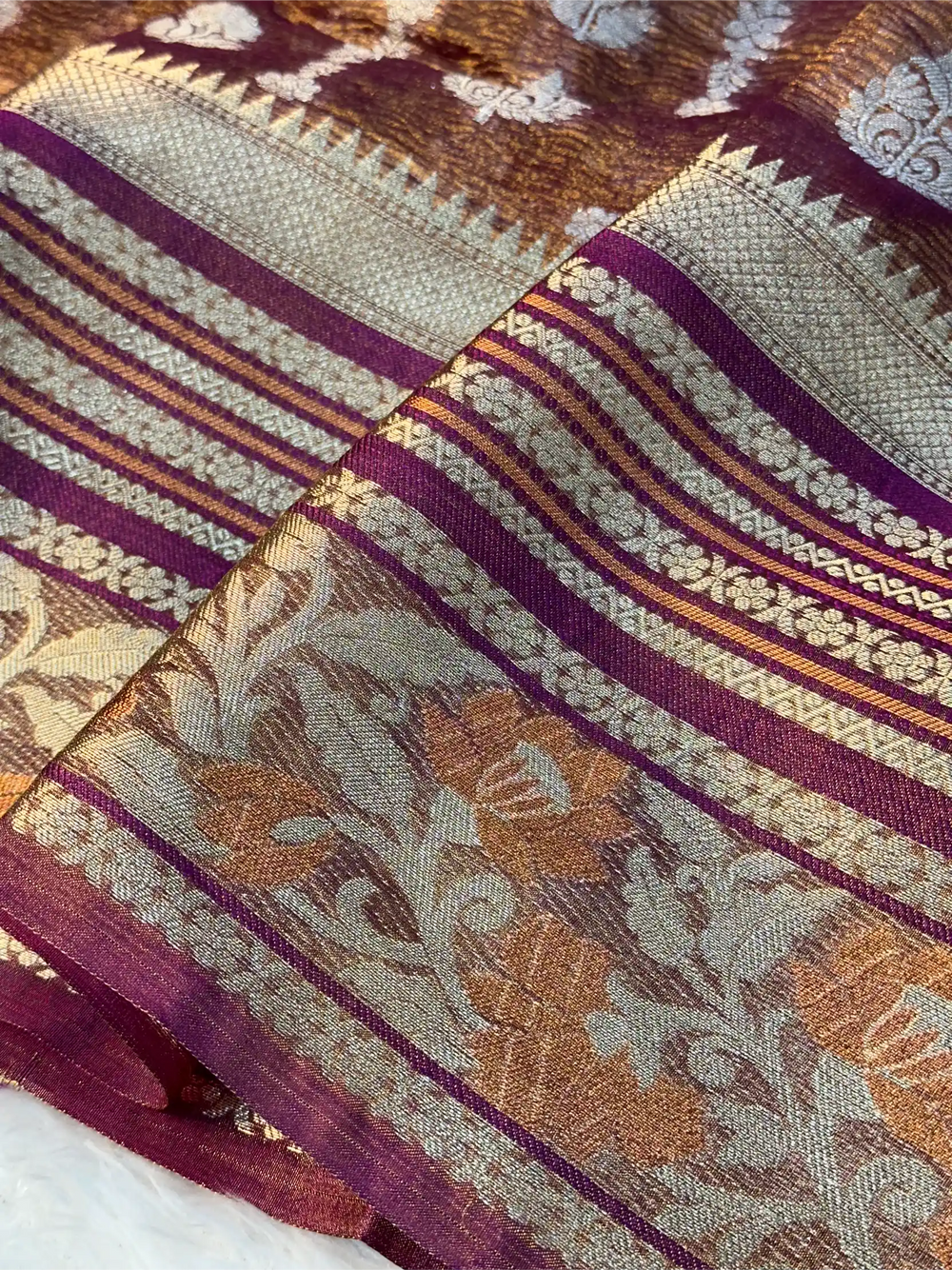 Rusted Purple Shade Crushed Tissue Silk Banarasi Saree