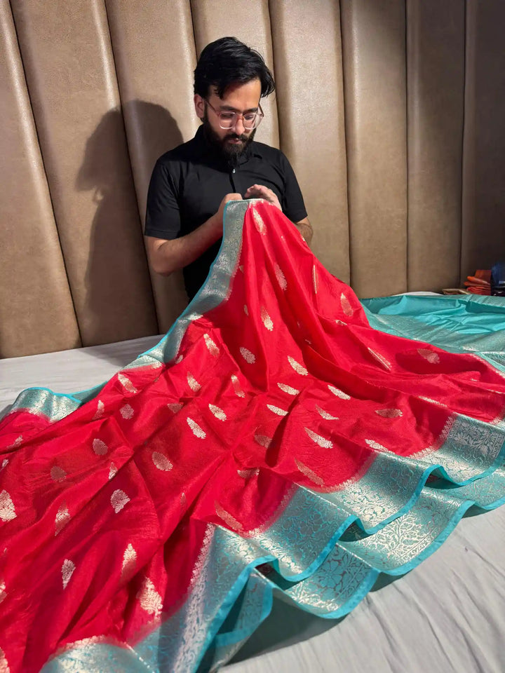 Red banarasi chiniya silk saree with rich pallu and blouse